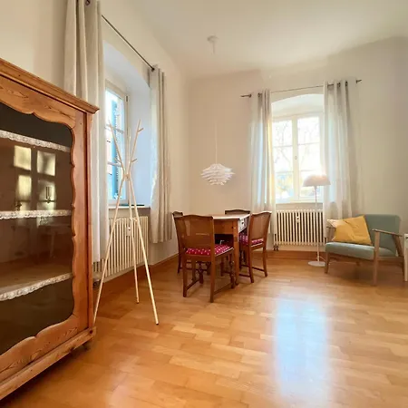 Wunderschoene Denkmalwohnung In Bamberg-hallstadt - Neu Moebliert *