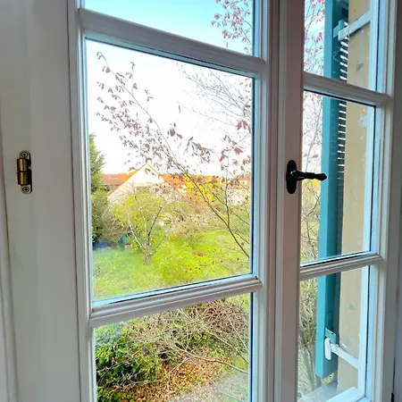 Wunderschoene Denkmalwohnung In Bamberg-hallstadt - Neu Moebliert